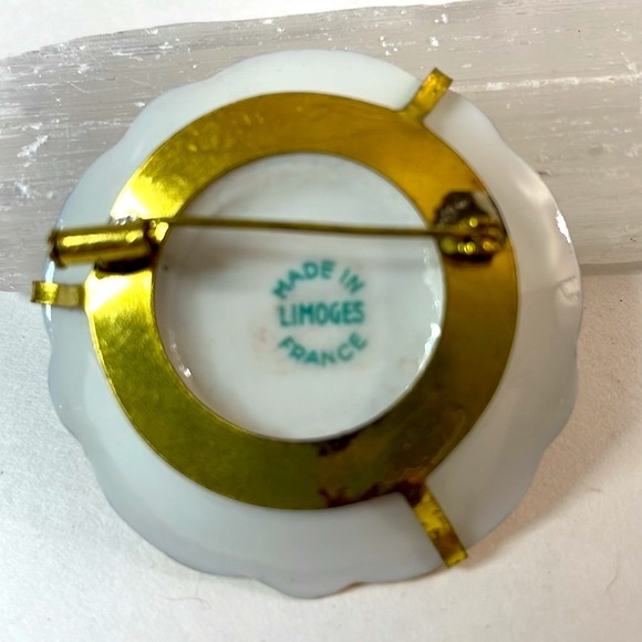 Vintage Limoges Miniature Porcelain Painted Plate France Brooch  Pin Back - Picture 3 of 5